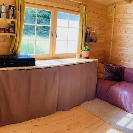 Nature Retreat In A Beautiful Off-grid Cabin Apartmán